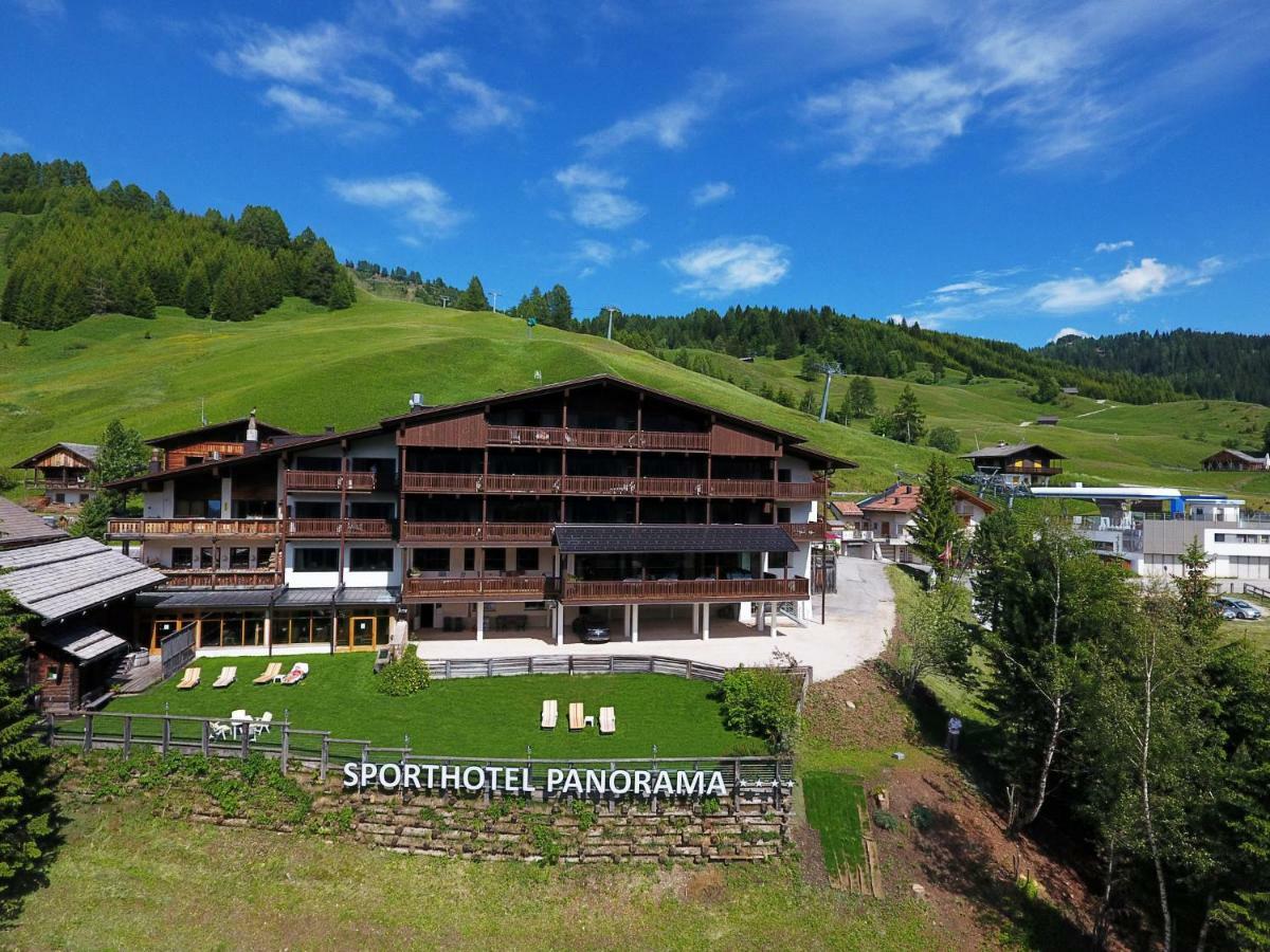 Sporthotel Panorama Corvara In Badia Exterior foto